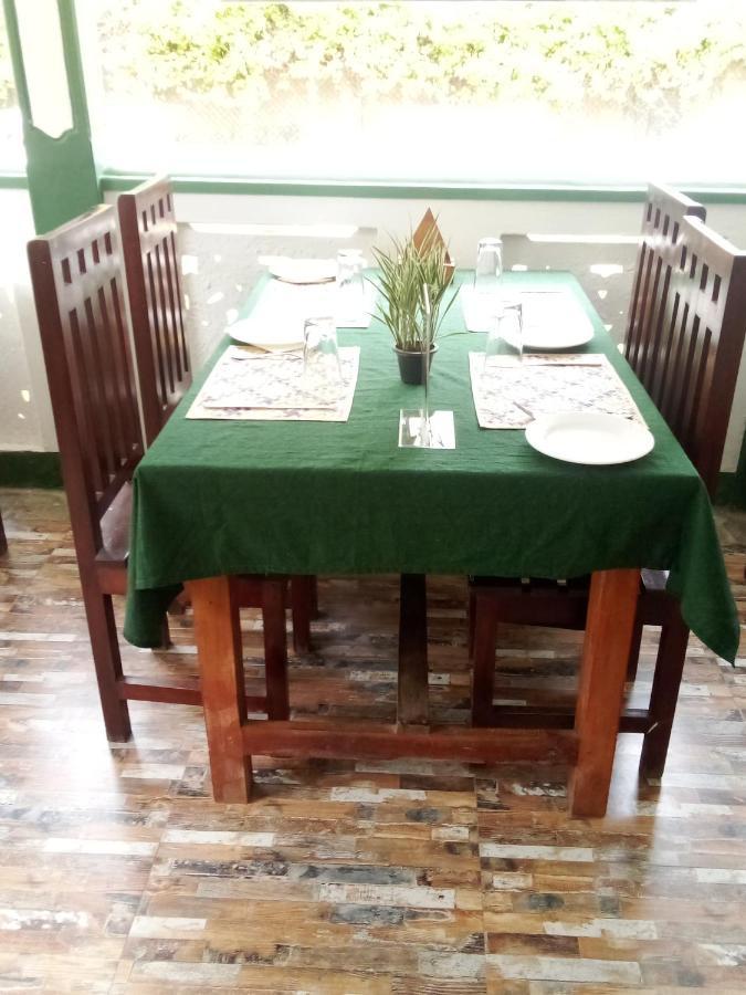 Green House Inn Тринкомалі Екстер'єр фото